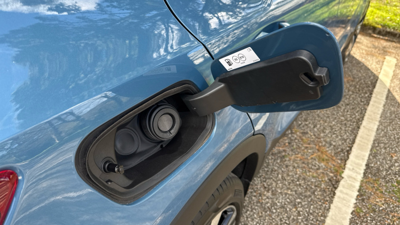 Volvo XC40 2.0 B4P Ultra Dark 5dr Auto Petrol Estate